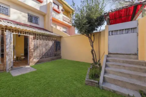 Dúplex en calle >C. de Caldas de Estrach, nº >