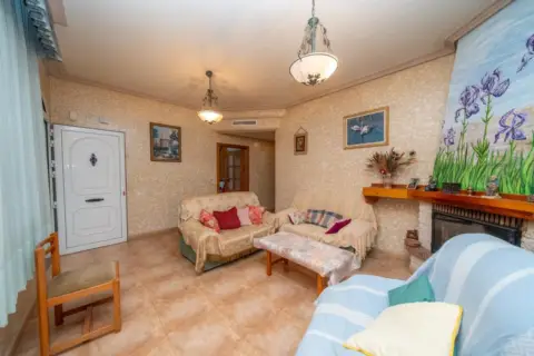 Casa unifamiliar en calle >Vereda Virgen del Camino, nº >