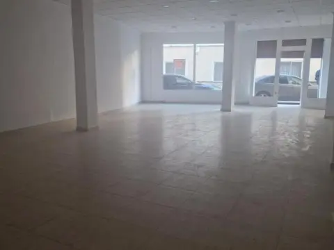 Local comercial en calle >Av. de Gandia, nº >