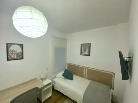 Habitación en El Camp d'en Grassot-Gràcia Nova