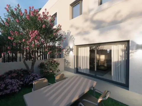 Casa pareada en Carrer dels Cirerers, nº >