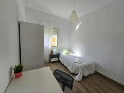 Habitación en Tabladilla-Bami