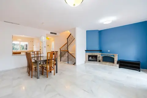 Casa pareada en Lauro Golf