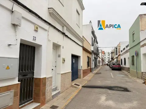 Casa en Núcleo Urbano-Urbanizaciones