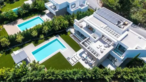 Casa unifamiliar en calle >C. Oregano, nº >