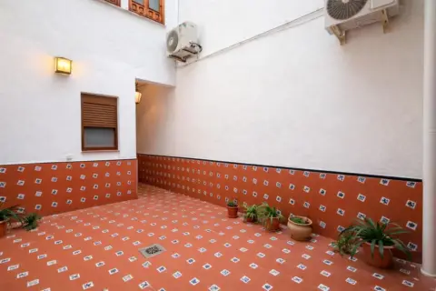 Piso en calle >Tr.ª Jardines, nº >