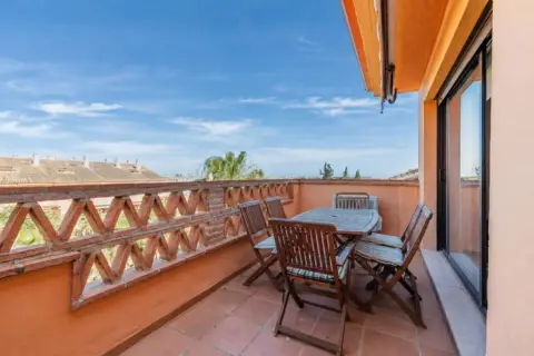 Dúplex en Arrabal La Caridad, nº > in Lomas de Marbella Club-Puente Romano (Distrito Milla de Oro. Marbella) · Marbella