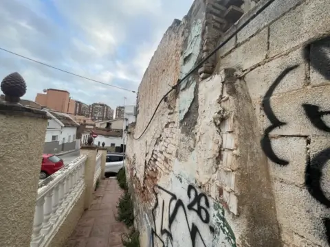 Terreno en calle >C. Fernando Chirino, nº >
