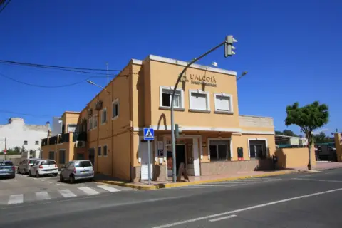 Local comercial en Casco Urbano