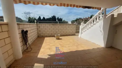 Casa pareada en Oliva Nova