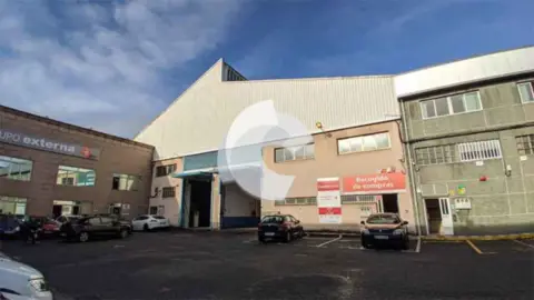 Nave industrial en calle de Gambrinus, 59