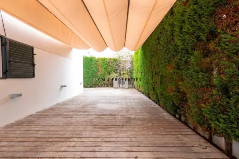 Casa adosada en Carrer Balança