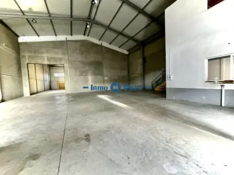 Nave industrial en Almendralejo