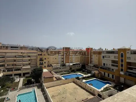 Dúplex en Zeus, Zona de Playa, Cerca del Mar, Zona Residencial