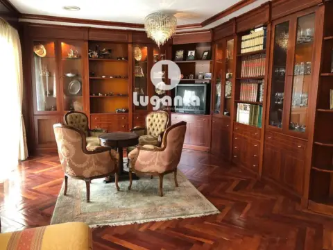 Dúplex en Avenida de Magoi