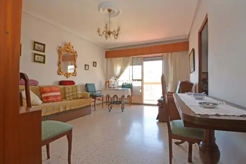Piso en calle Cl Camino Llano 9 Pl:05 Pt:0E 10002 Caceres
