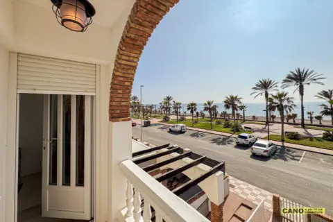 Dúplex en Avenida del Mar