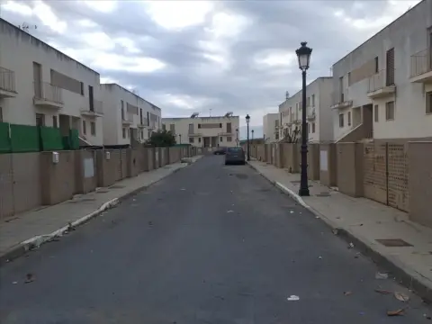 Casa en calle Pedro jose Moneva