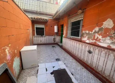 Casa en calle de Isaac Albéniz