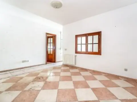 Casa en calle de la Silla