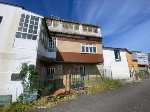 Casa en Avenida Xunqueiras