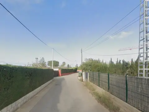 Casa en Urbanización El Rellano. calle Cuba