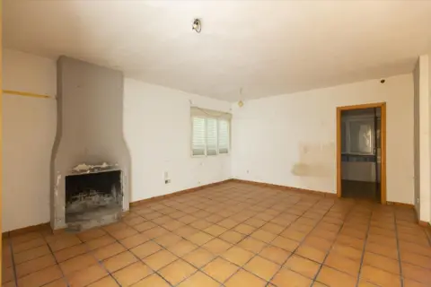 Casa en calle de la Ribera