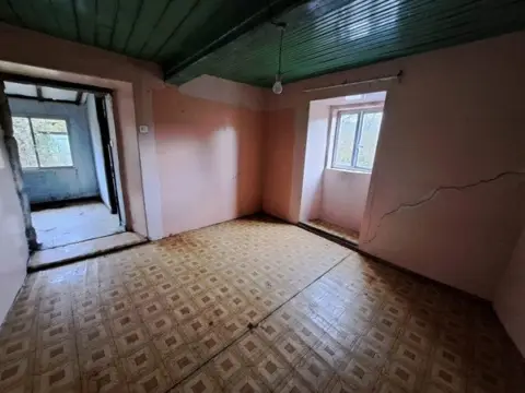 Casa en calle Lg/ Portela-Sabajanes