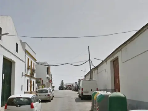 Casa en calle Clavel Nuestra Sra. de La Salud