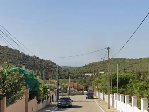 Casa en calle Tarragona-La Vinya