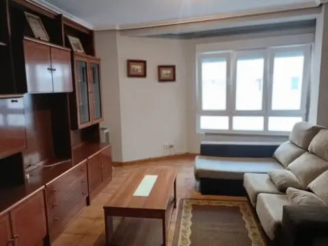 Piso en calle de José Cueto, 34