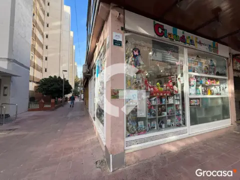 Local comercial en Carrer del Prat