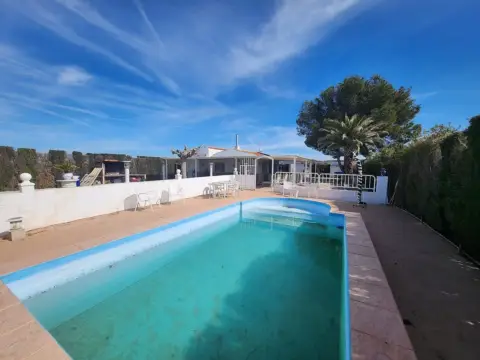Finca rústica en Villena