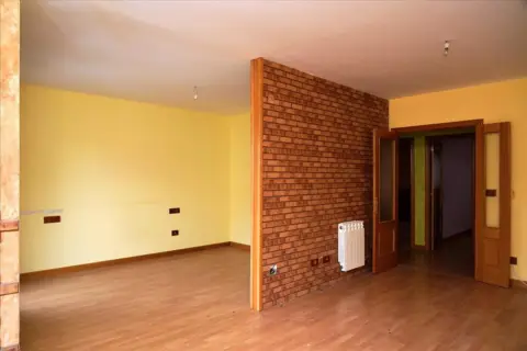 Piso en calle de Rosalía de Castro