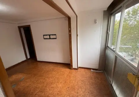 Piso en calle de Siderurgia