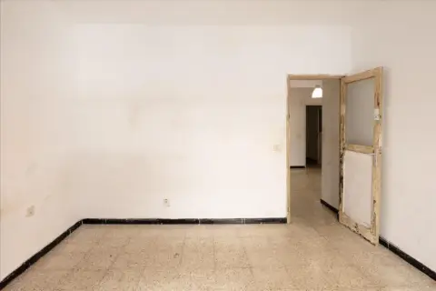 Piso en calle Virgen de los Reyes