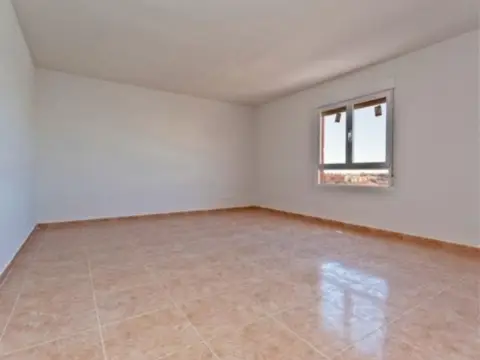 Piso en Camino Lominchar