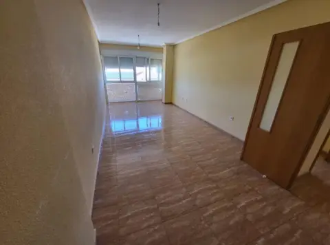 Piso en calle Antonio Pascual - Aljorra