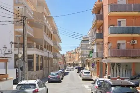 Piso en calle Cannes