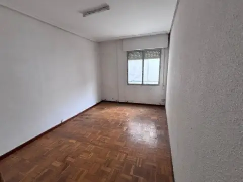 Piso en calle del General Urrutia
