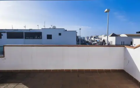 Piso en calle Chimidas