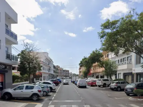Piso en Carretera TF-28