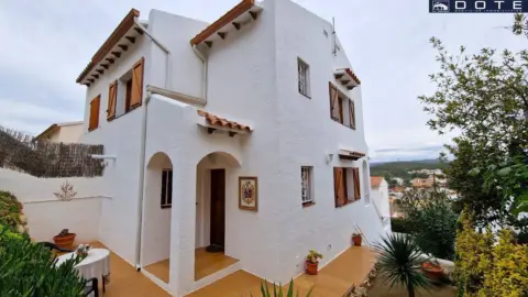 Terraced house in Las Moriscas
