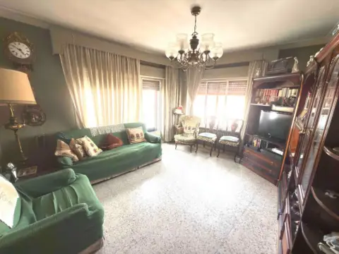 Piso en Carmelitas-Oeste