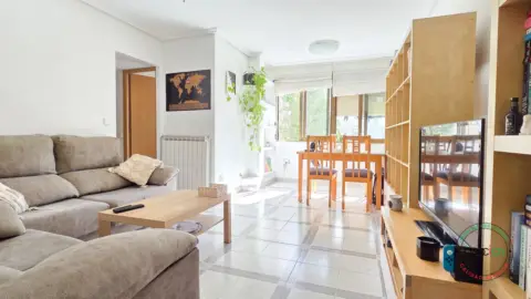 Piso en calle Unamuno, 5