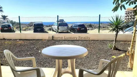 Apartamento en Costa del Silencio-Las Galletas