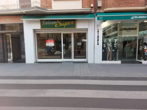 Local comercial en Avenida de la República Argentina