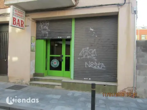 Local comercial en calle Madrid