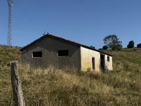 Casa en Barrio de la Secadura la Vega, nº Sin Informacion