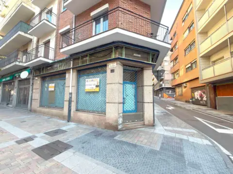 Local comercial en Avenida de Portugal, 22